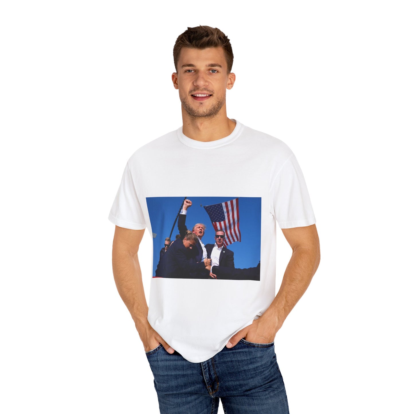 Trump Never Surrenders T-Shirt