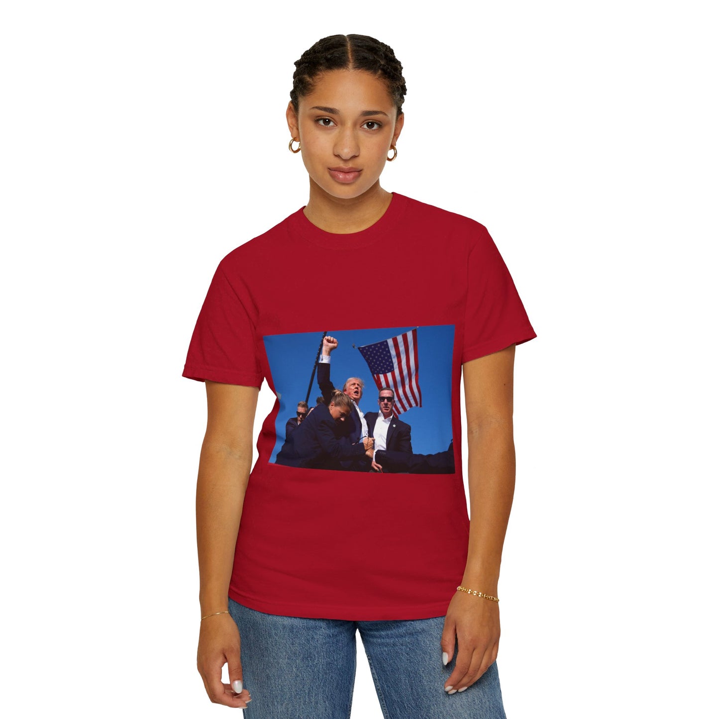 Trump Never Surrenders T-Shirt